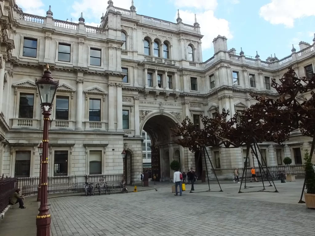 Courtyard of The Royal Society of Chemistry Burlington House